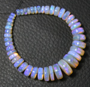 โอปอลออสเตรเลียธรรมชาติลูกปัดเรียบใสหินทรงกลม - Product Image 1