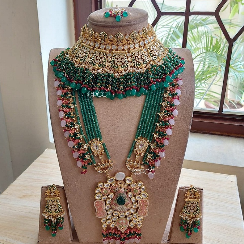 Average Choker Size: 14 to 16 inches for Women's Jewelry