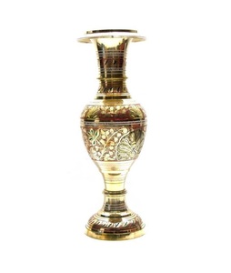 Vase à fleurs en céramique avec finition or, clous en laiton, nouveautés à la mode pour décoration de mariage, de maison - Product Image 2