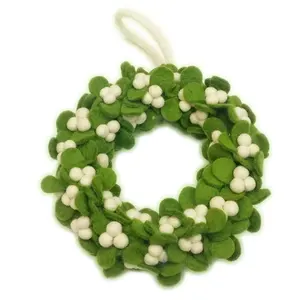 รู้สึกดอกไม้ตกแต่งสำหรับคริสต์มาส - Product Image 1