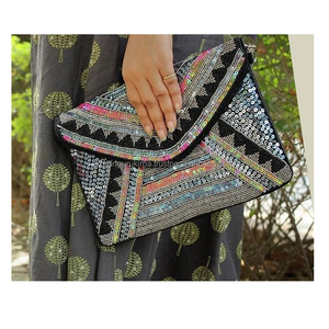 Luxe 2023 femmes fabriqué à la main Jacquard soirée mariage pochette nouvelle Collection indien perlé coton doublure à la main filles - Product Image 3