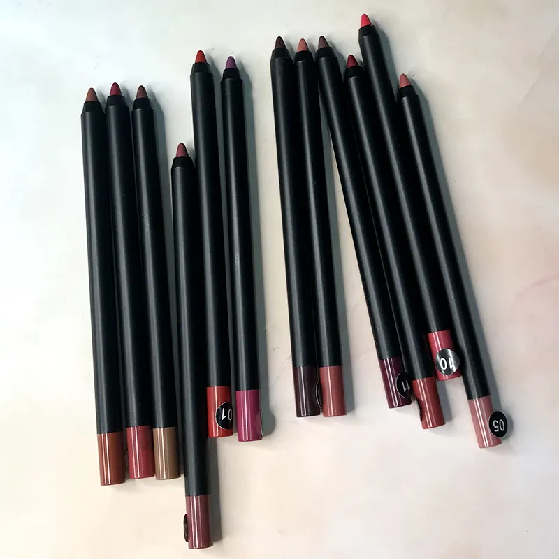 16 colori di plastica nera lipliner fundy di trucco commercio all'ingrosso private label impermeabile lip liner pencil