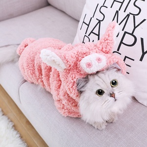 Ropa rosa para mascotas, abrigo <span class=keywords><strong>de</strong></span> diseño divertido <span class=keywords><strong>de</strong></span> cerdo para gatos, chaqueta gruesa y cálida para perros pequeños, traje <span class=keywords><strong>de</strong></span> <span class=keywords><strong>nieve</strong></span> para cachorros, otoño e invierno, venta al por mayor - Product Image 3