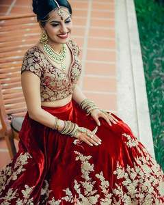 Lehenga-Blusa de trabajo de seda de terciopelo, azul real, bordado pesado, para boda - Product Image 4