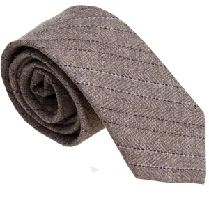 Cravate en laine pour hommes européens Noeuds papillon décontractés à carreaux Cravates anglaises Cravat Skinny Dot Narrow Knitted Print Ties chaînes d'approvisionnement agiles