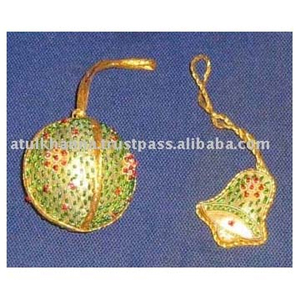 Beautiful Decorative Christmas Tree Hanging Ornaments - Product Image 1