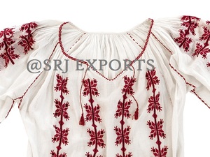Women Traditional Embroidered Blouse Red <b>Star</b> Pattern <b>Balloon</b> Sleeve O-Neck Loose Fit Cotton Top All Seasons Everyday Wear - Product Image 3