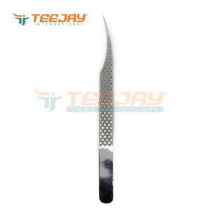 แหนบแยกขนตา TEEJAY ELT-362 สีเงินขัดเงา ด้ามจับเพชร ปลายแหลมพิเศษ เหมาะสำหรับการหยิบขนตา - Product Image 6