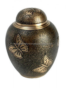 Urnes pour animaux de compagnie de crémation en laiton de vente chaude avec la conception de fleurs et la couleur noire finie pour les urnes pour animaux de compagnie de cendres humaines - Product Image 6