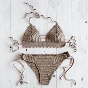 Traje de Baño de Ganchillo Hecho a Mano - Traje de Baño Brasileño de Ganchillo - Product Image 1