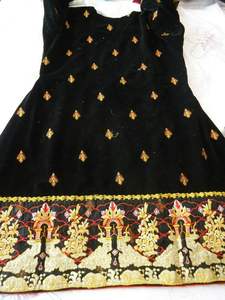 <b>Black</b> & <b>Red</b> New Pakistani Dress Hot Selling 2021 Model Velvet <b>Suit</b> Very Beautiful Bright Good Looking - Product Image 6