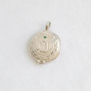 Mặt Dây Chuyền Chữ Cái Hồi Giáo Thanh Lịch 925 Sterling Silver Mặt Dây Chuyền Hình Thoi Zirconia Chèn Với Nhẫn Chữ Ả Rập Trang Sức