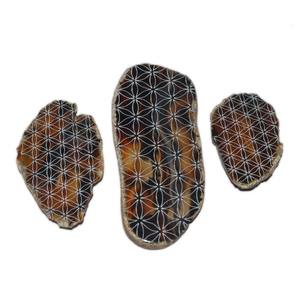 Grossiste de Dessous de verre gravé Flo Wer of Life Symbole Agate Tranche d'agate: Dessous de verre gravé Fl Ower of Life Symbol Agate Tranche à vendre - Product Image 1