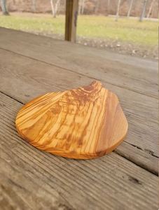 Planche à découper en grain d'acacia bien polie, outil de cuisine durable et élégant pour un usage quotidien - Product Image 3