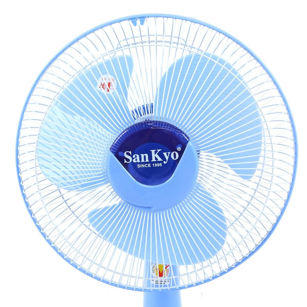 สีฟ้าอ่อน