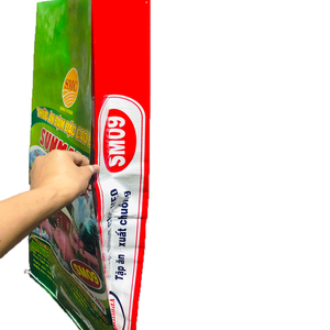 Sacs d'emballage tissés BOPP fabriqués au Vietnam, surface souple étanche à l'humidité pour les engrais, produits agricoles, logo personnalisé, plastique d'estampage à chaud - Product Image 6