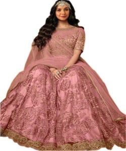 Atractivo trabajo de impresión digital de tela de Georgette Crush lehenga choli con ropa de fiesta dupatta precio más bajo mercado textil ropa Surat - Product Image 3