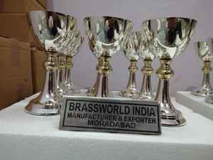 Brassworld Inde Calice en laiton argenté avec bouton doré Modèle religieux poli Fournitures d'église en métal durable - Product Image 4