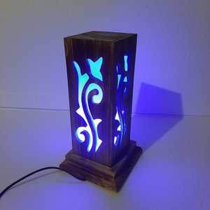 Lámpara de mesa de madera de diseño único para decoración del hogar Lámpara de madera Premium para interior del hogar, oficina y dormitorio - Product Image 2