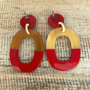 Resin <b>Earring</b> Latest New Arrival Wholesale Custom Color Horn Hoop <b>Fashion</b> <b>Earrings</b> Set Acrylic Earpiece for Women - Product Image 6