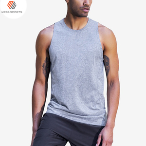 Débardeur gris tricoté à col rond pour homme, respirant, couleur unie, décontracté, sans manches, en maille de polyester, pour l'entraînement - Product Image 2