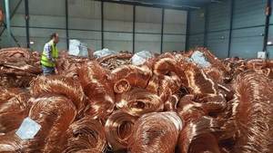 Vente directe d'usine de fil de ferraille de cuivre brillant de haute pureté prix d'usine élevé pour le matériel de cuivre pur - Product Image 3