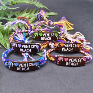 Pulsera de la amistad hecha a mano con colgante de coco Estilo Hawaiano, brazalete trenzado - Product Image 5