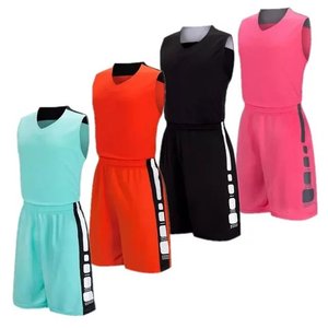 Uniforme personalizado de baloncesto para niñas, material de alta calidad hecho en paquistaní, diferentes estilos y diseños - Product Image 2