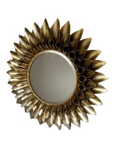 Espejo de pared decorativo con marco de Metal para decoración del hogar, gran belleza, forma de hojas, dorado - Product Image 1