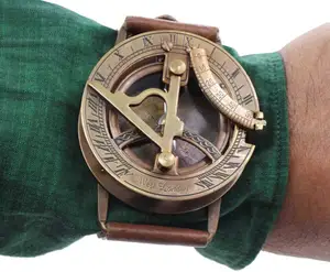 古董复古黄铜腕带日晷罗盘配皮革表带收藏手表风格日晷罗盘礼品