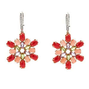 Earrings Set In Gold with Natural Italian Coral Model Flake