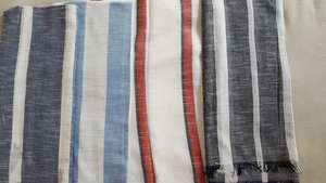 Écharpe pour femme en viscose et voile numérique, imprimé floral, motif automne-hiver, design tendance, large, épaisse, de taille moyenne, respirante - Product Image 6