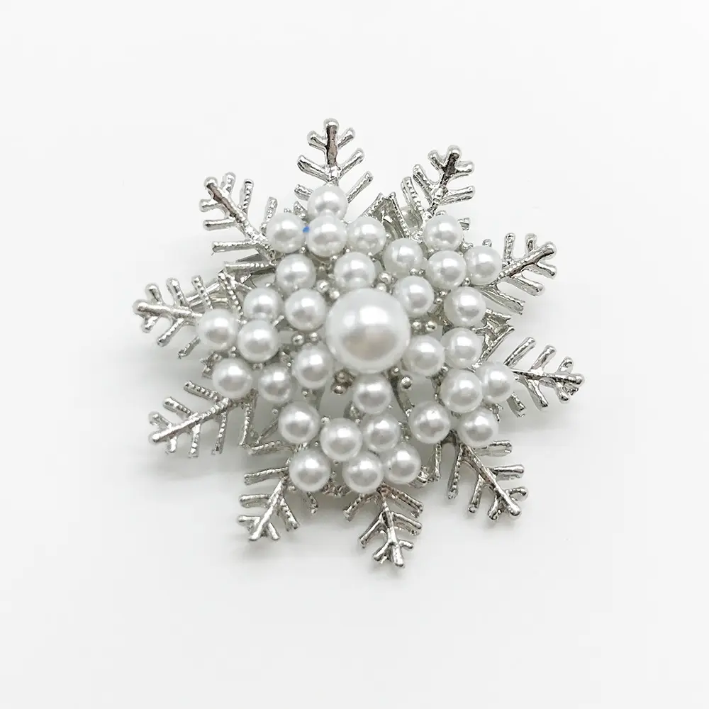 Broche de flocos de neve clássicos, broche com broches de cor prata antiga para venda ou convite de casamento