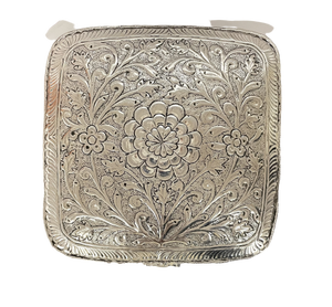 Nouvel arrivage boîte de forme carrée plaquée argent faite à la main boîte métallique en laiton de haute qualité pour cadeau et décoration - Product Image 2