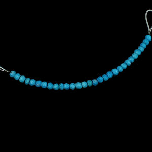Perles de pierre rondes à facettes faites à la main avec turquoise bleue Catégorie de produit Vente en gros - Product Image 2
