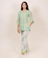 새로운 인도 여름 여성 꽃 탑 인쇄 새틴 라운드 넥 3 \ 4 슬리브 너무 포켓 달콤한 여성 나이트 드레스
