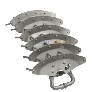 Protector de pezones de aluminio reutilizable con brazo oscilante con púas y tuerca ajustable para uso agrícola - Product Image 4