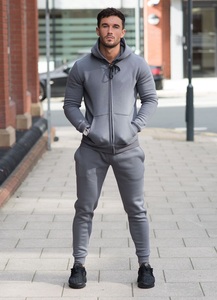 Chándales Deportivos Unisex de Corte Ajustado Talla XL, Personalizables con Logotipo, Venta al Por Mayor, Ecológicos y Transpirables - Product Image 3
