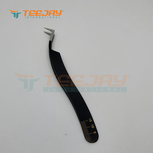 Pinzas de volumen con recubrimiento de polvo negro en forma de pato, punta fina hecha a mano, agarre simple, logo dorado, lo mejor para extensiones de pestañas voluminosas, novedad - Product Image 6