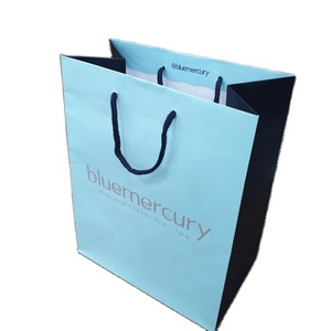 ถุงของขวัญพร้อมเชือกกระดาษหูหิ้วทำจากเวียดนาม - Product Image 1