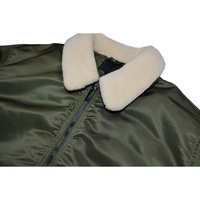 Blouson Bomber Militaire d'Hiver Personnalisé pour Homme avec Logo Brodé en Chenille, Col Rond, Fermeture Éclair, Écologique et Respirant