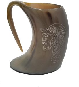Cuerno de beber grabado taza valiosa taza - Product Image 2