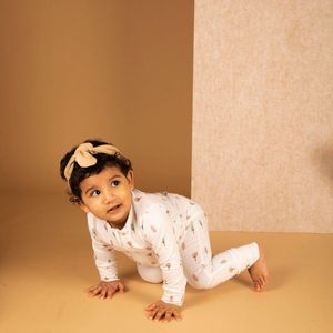 Cotton Knitted Unisex Romper Bamboo Fabric Sleepsuit for 0-3 Months Baby Boys Custom Print With OEM Logo for Spring Autumn - Product Image 2