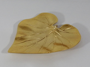 Aluminium Plaqué Or Moderne Fantaisie Aluminium Or Brut Métal Fantaisie Designer Plat à Fruits Offre Spéciale Plateau à Fruits Plateau à Fruits Feuilles - Product Image 4