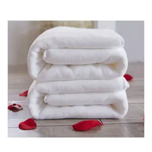 厂家批发价格便宜的高品质现代浴巾，用于酒店和度假