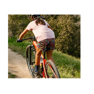 Pantalones cortos de moda para mujer, Colección 2022, hechos con Material Original, disponible en precios económicos - Product Image 2