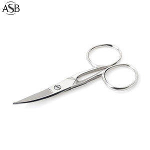 Ciseaux de manucure pédicure extra résistants avec logo personnalisé OEM Nouvelle lame droite en acier inoxydable pour la beauté - Product Image 3