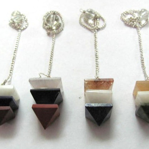 Wholesaler of Mix 3pcs Pyramids Pendulums : Mix 3pcs Pyramids Pendulums for Sale - Product Image 1