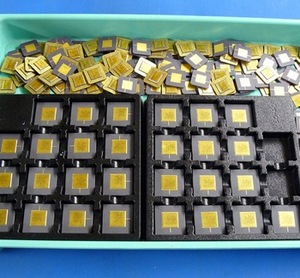 Stock de componentes de escritorio de chatarra de oro de CPU de cerámica usada para Intel 386/486 - Product Image 2