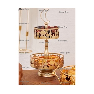 Bandeja de Ramadán de forma redonda con diseño de mezquita, bandeja islámica de Color dorado de Metal hecha a mano para uso doméstico en hoteles - Product Image 1